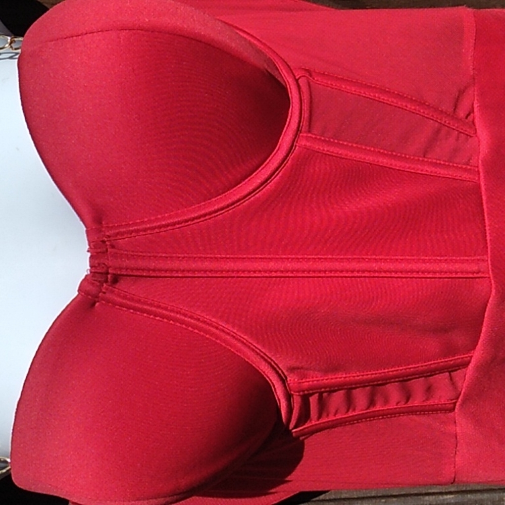 Nwt Little Red Dress. Junior (XL) - Picture 6 of 12